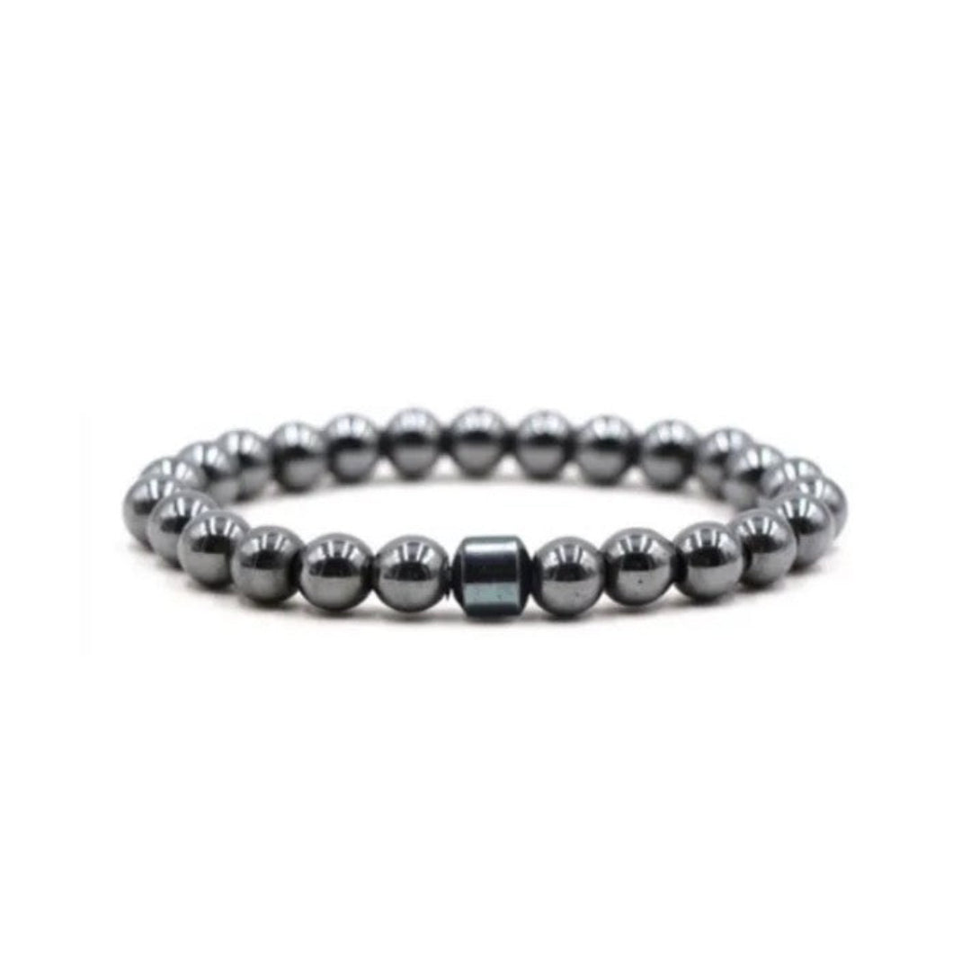 Pulsera de hematita natural en tono gris metálico para hombre – accesorio elegante y minimalista