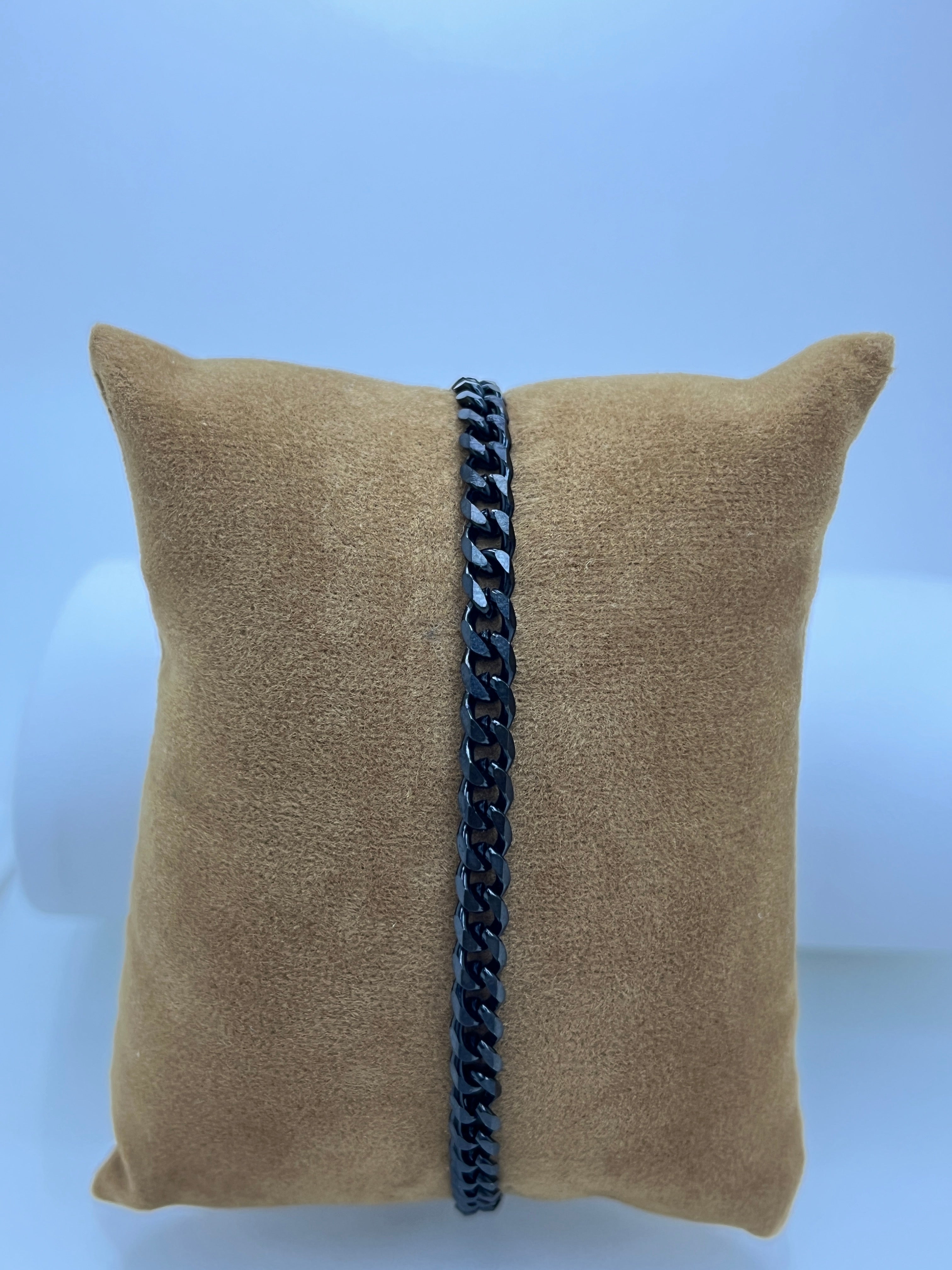 Pulseras Minimalistas de Acero Inoxidable – Dorado, Negro y Plateado