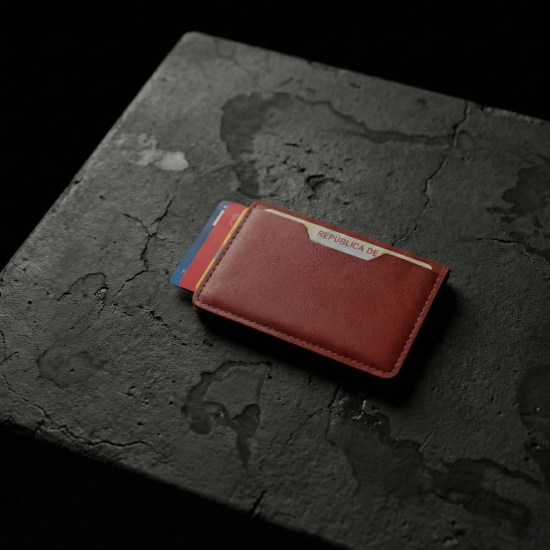 Tarjetero Antirobo de cuero y Acero: Rojo