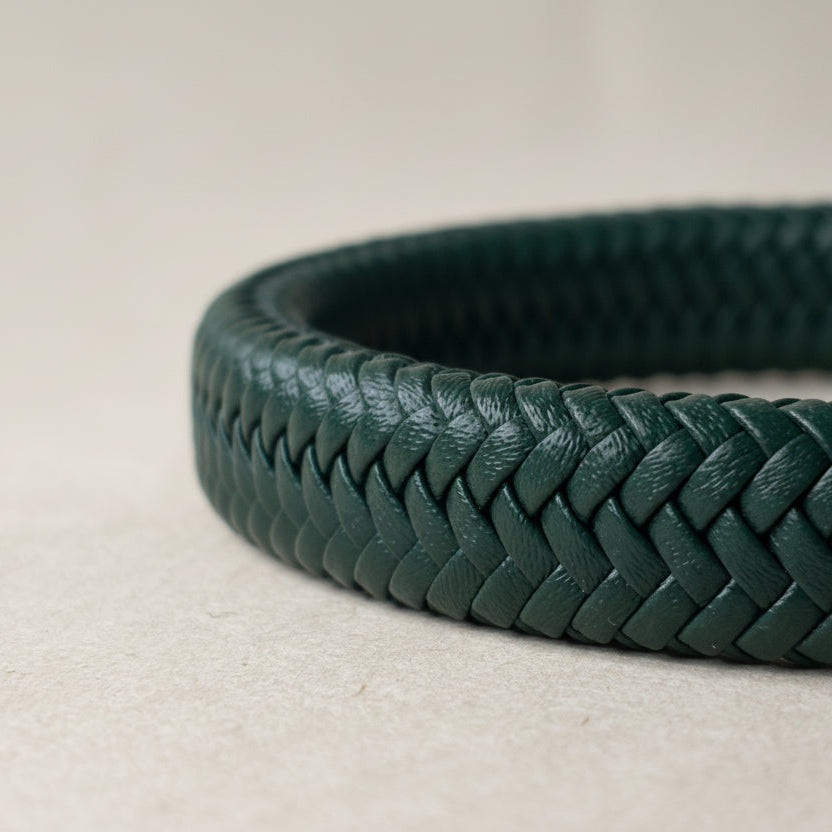 Pulsera de cuero genuino: VERDE Oscuro