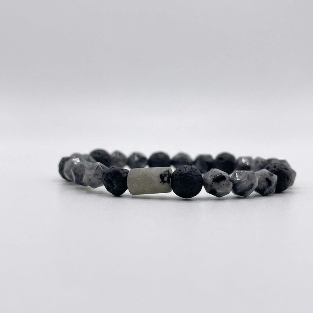Pulsera Eclipse — Labradorita Facetada y Piedra Volcánica