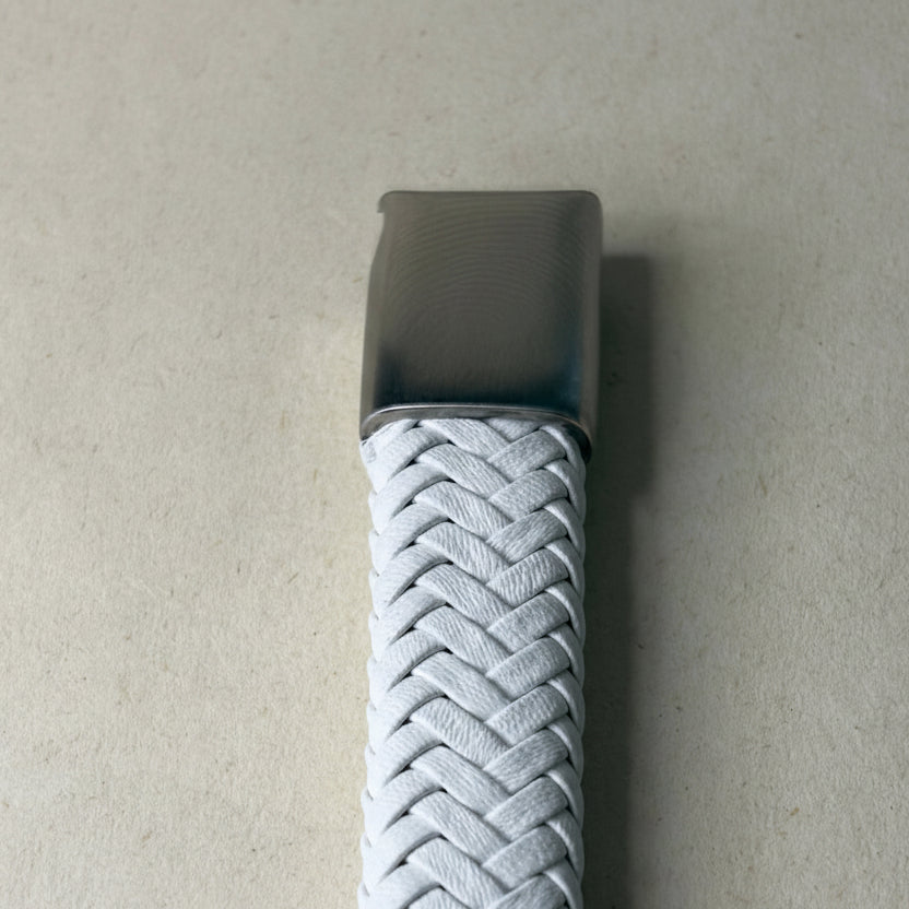 Pulsera de cuero genuino: Blanco frío