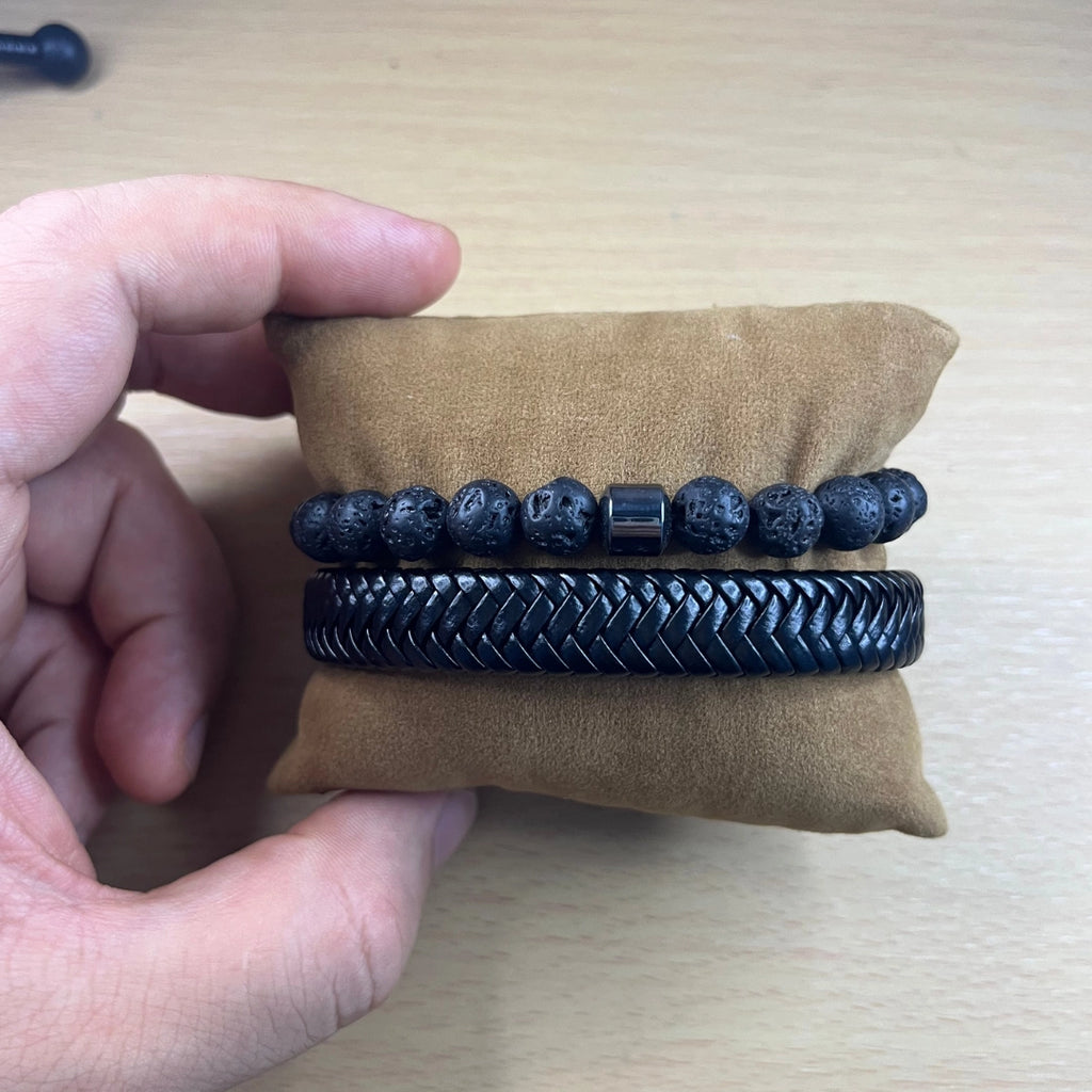 Set de cuero y piedra natural volcánica