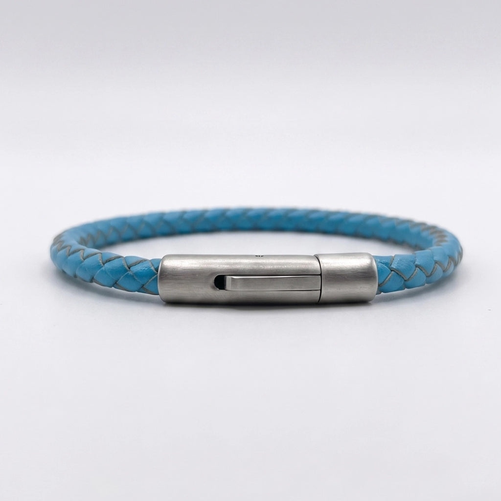 Pulsera de cuero trenzado 5 mm: Azul Celeste