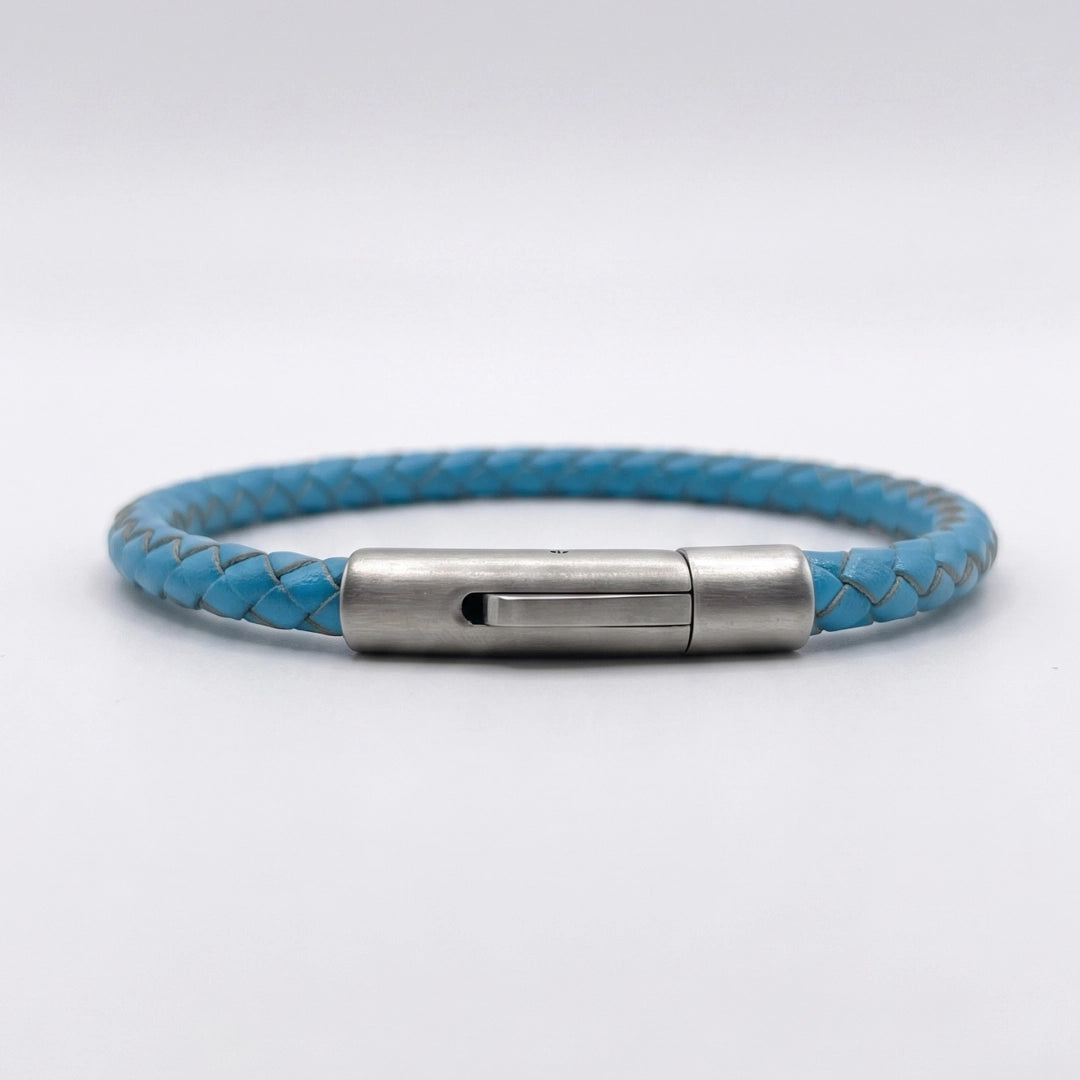 Pulsera de cuero trenzado 5 mm: Azul Celeste