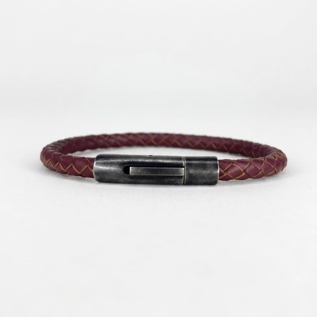 Pulsera cuero trenzado natural: Vinotinto mate