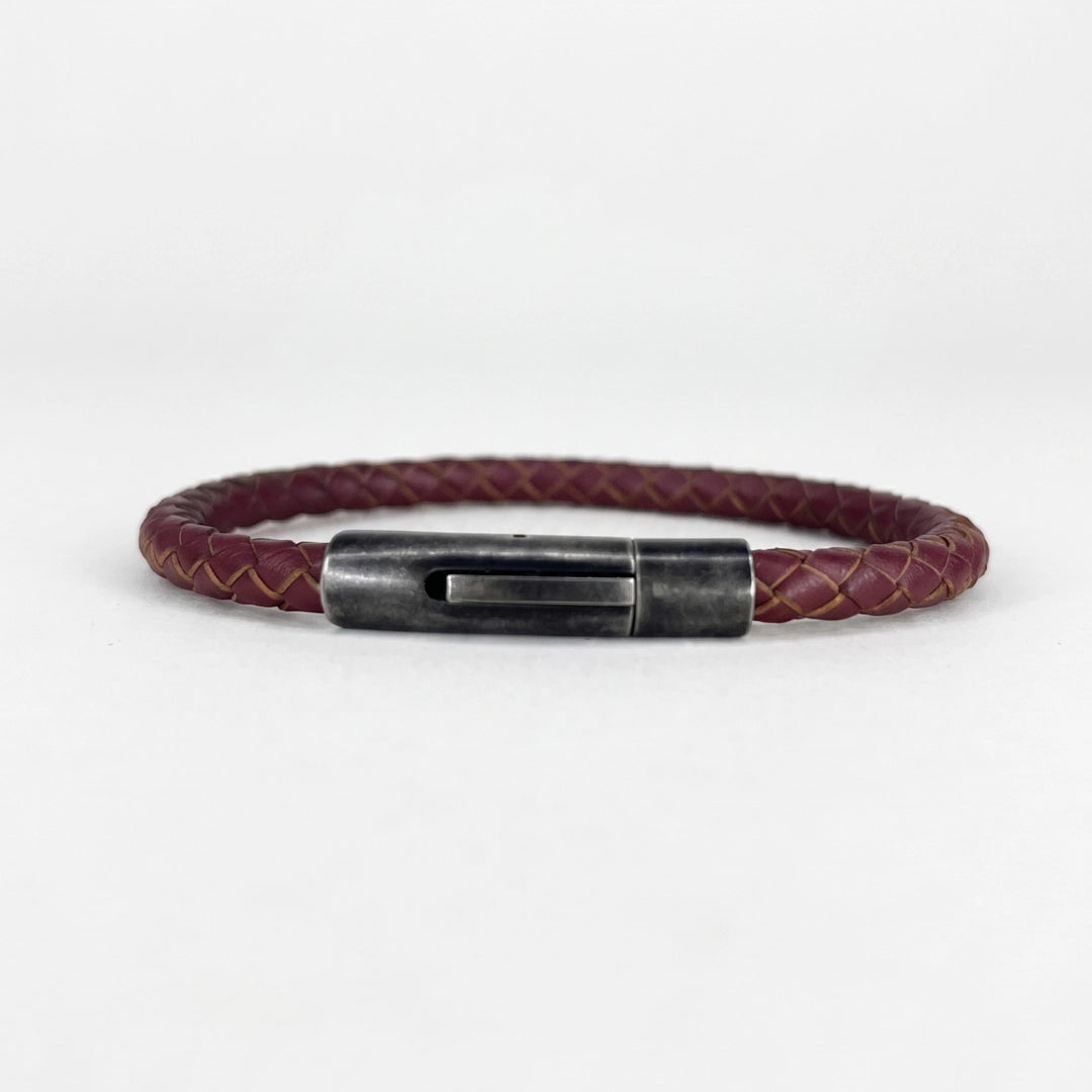 Pulsera cuero trenzado natural: Vinotinto mate