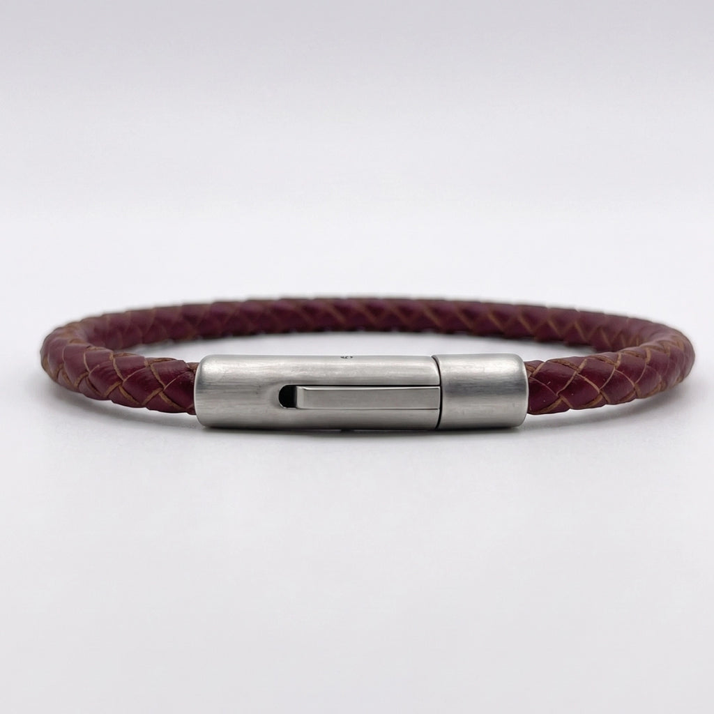 Pulsera cuero trenzado natural: Vinotinto mate