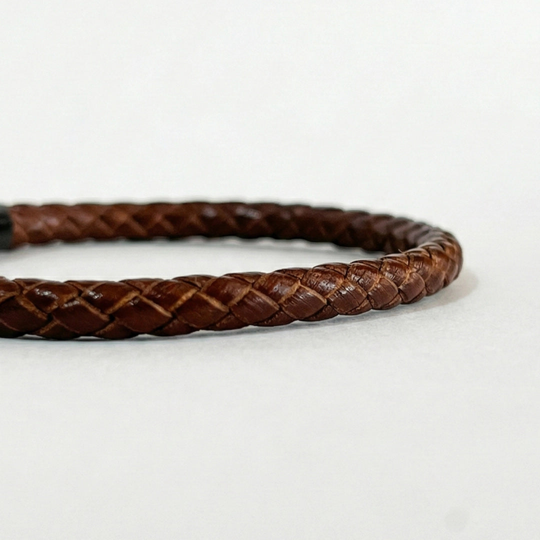 Pulsera de cuero trenzado 5 mm: Marrón oscuro