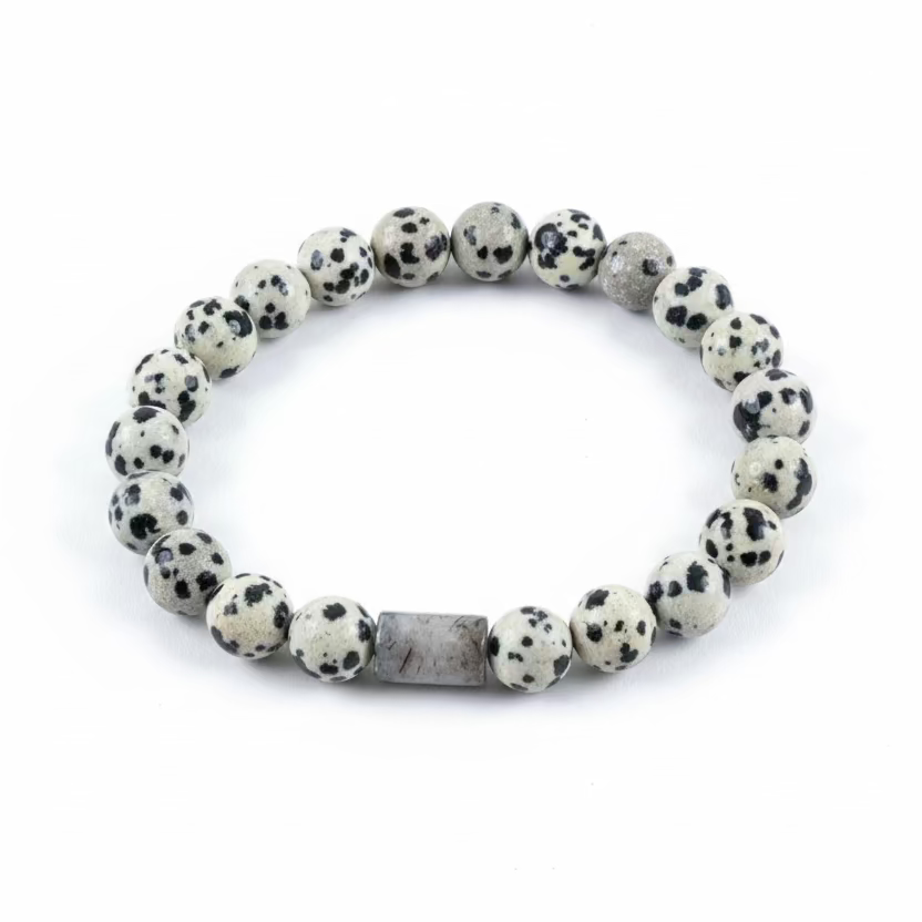 Pulsera jaspe dálmata, detalle patrón moteado natural