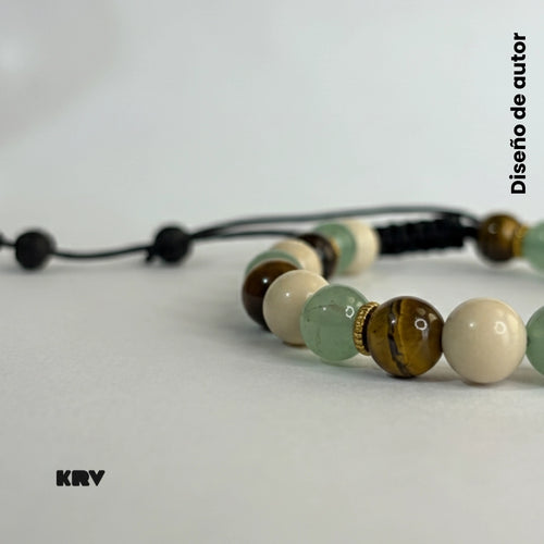 Accesorio de moda hombre: pulsera artesanal de piedras semipreciosas y acero dorado diseño KRV.