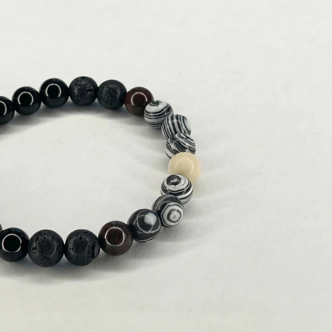 Pulsera con vista media de jaspe cebra piedra volcánica y ónix para hombre